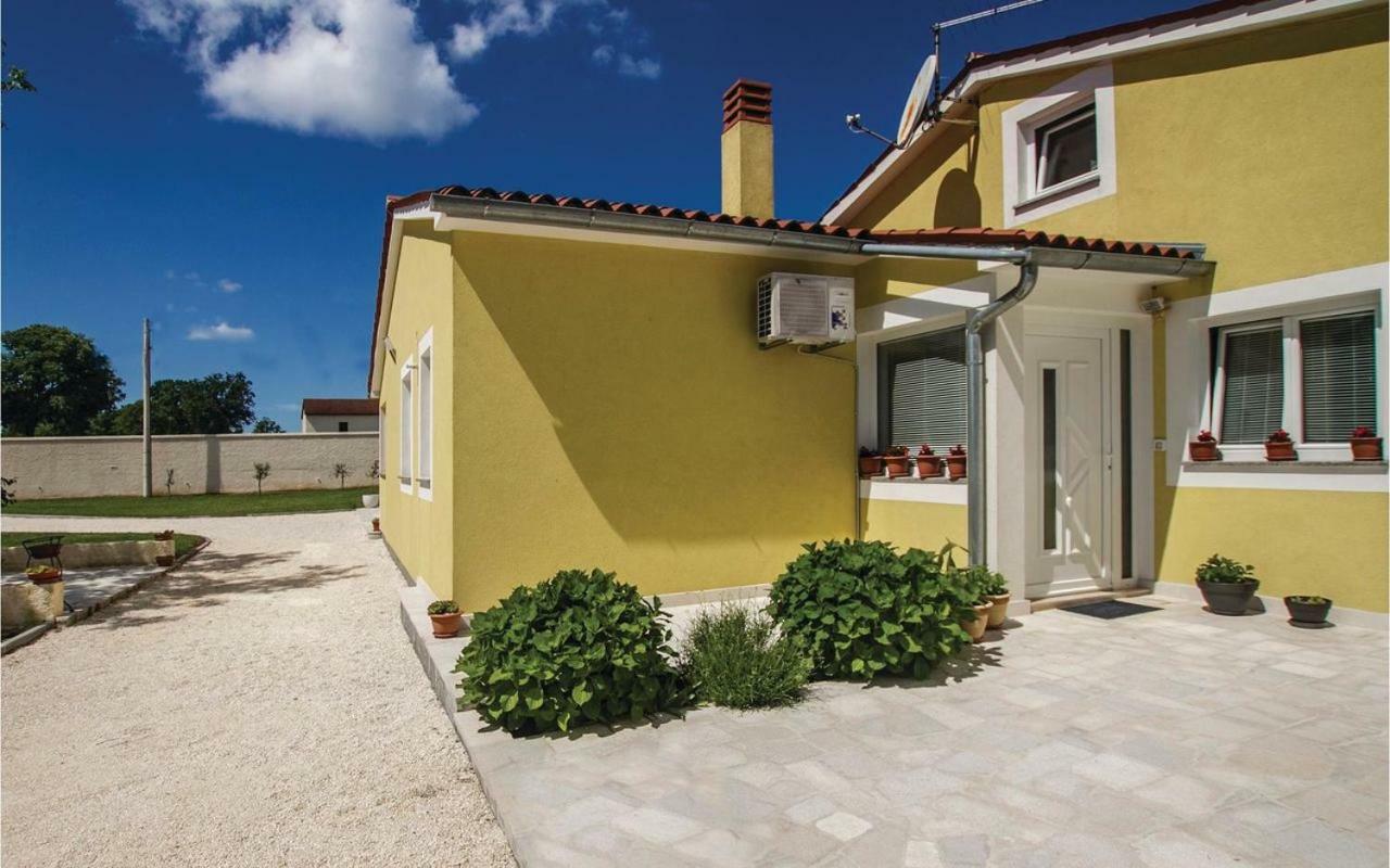 Holiday House Mary Barban Buitenkant foto
